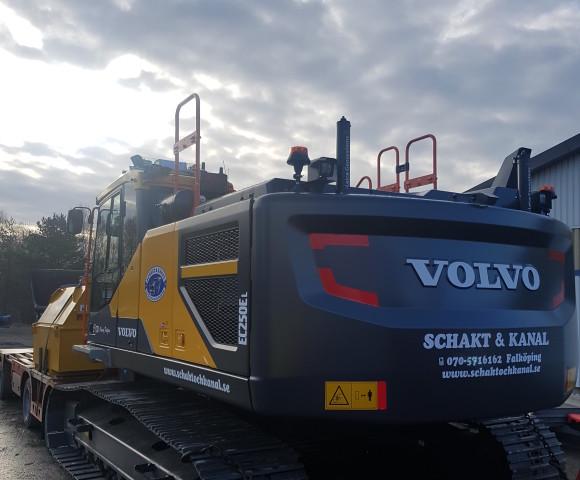 VOLVO EC250EL