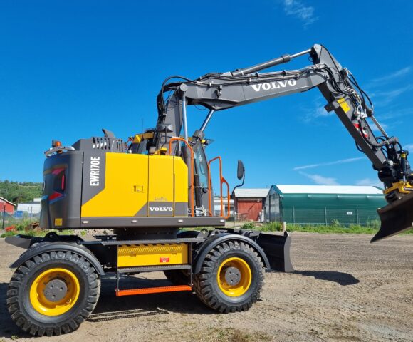 Hjulgrävare VOLVO EWR170E 2021